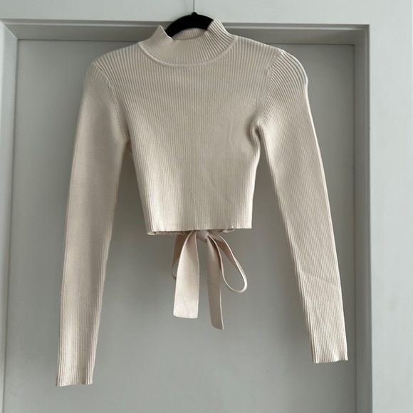 Zara Tie Back Top - Picture 2 of 4